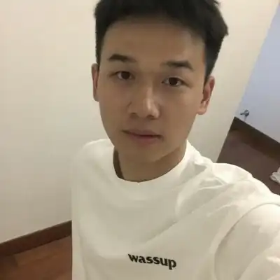 侯彤